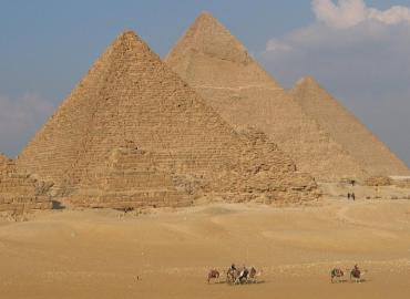 Pyramides de Gizeh et Saqqarah
